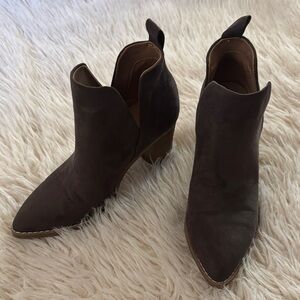Stylish Brown Ankle Boots for Women